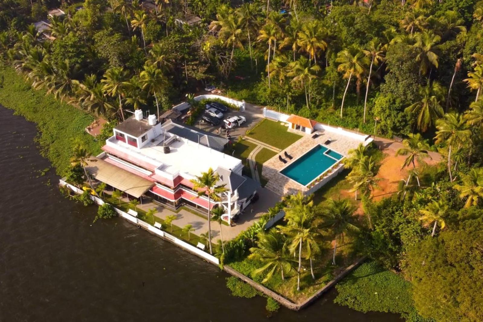 Vembanad Village Backwater Resort Alappuzha Exterior photo